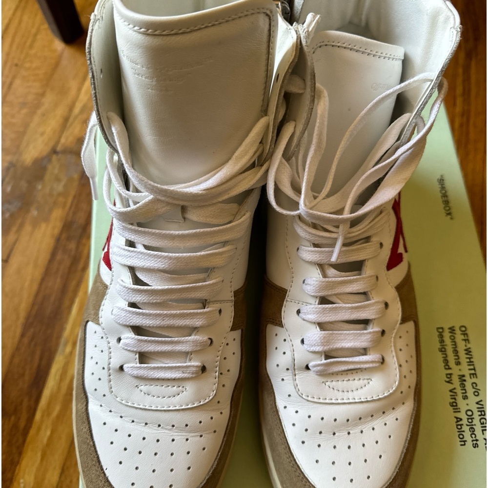 OFF-WHITE HI-TOP